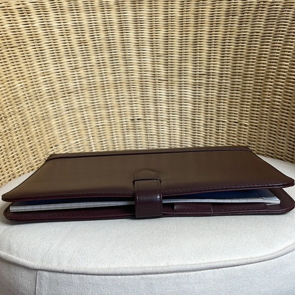 Vintage Burgundy Faux Leather Day Timer / Organizer Billfold